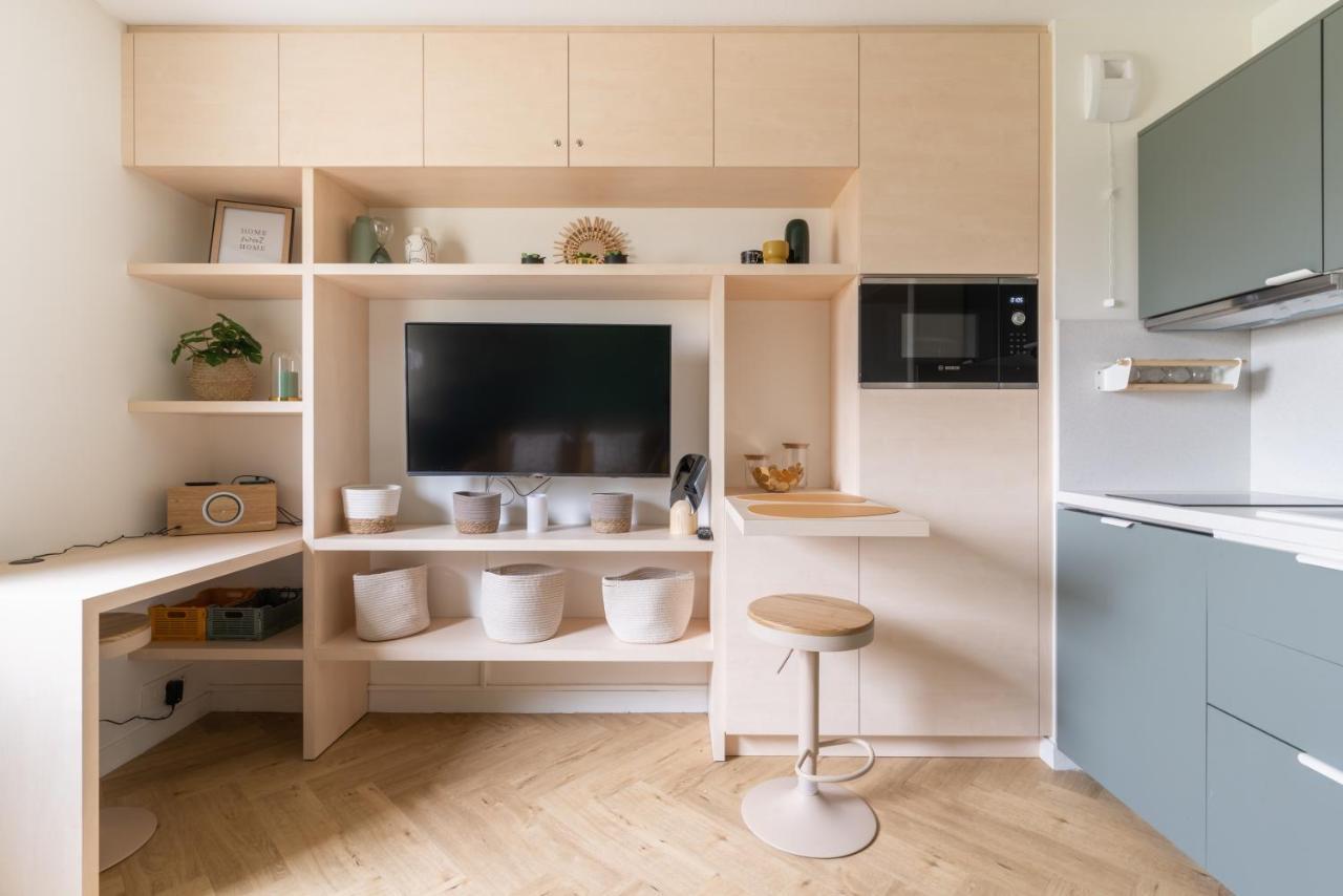 Studio Refait A Neuf Avec Parking En Bord De Loire Nantes Buitenkant foto